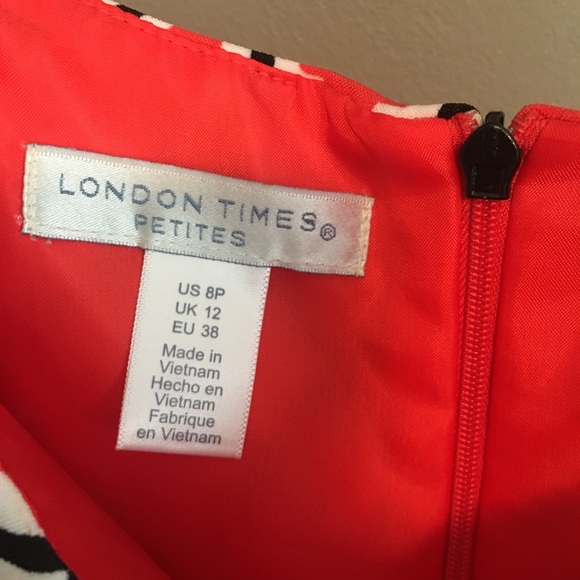 8P Geometric Pattern Dress - Picture 2 of 2